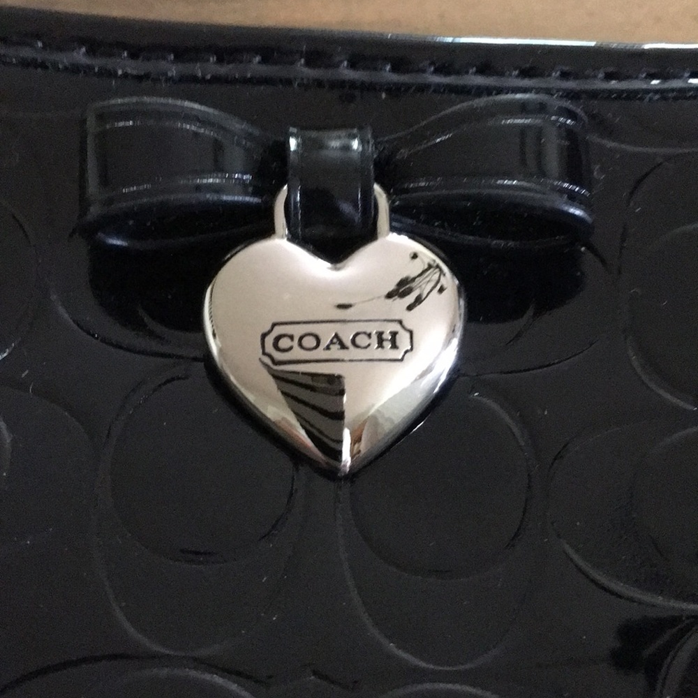 NWOT Coach Sm. Wristlet - Picture 2 of 3